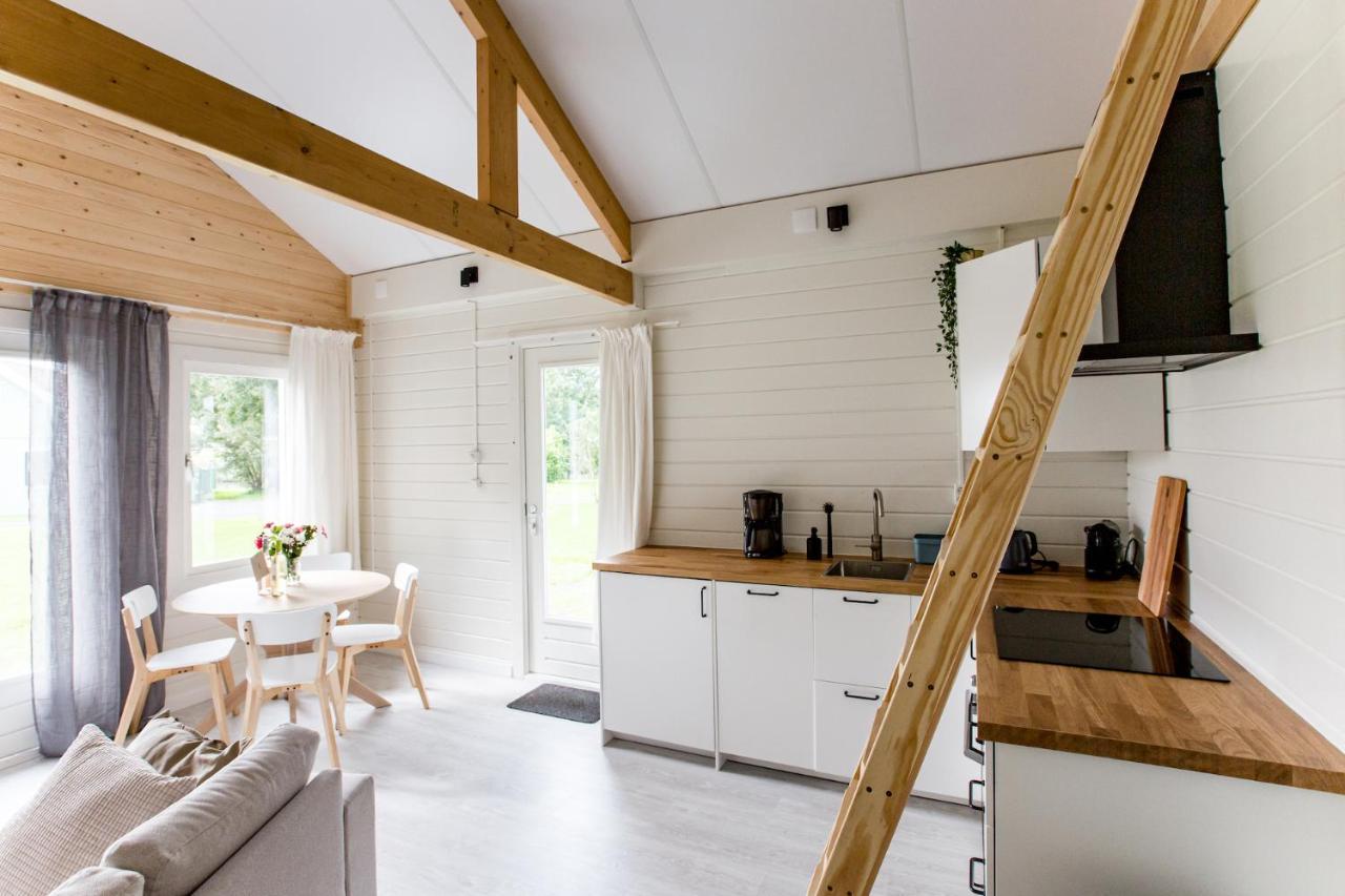 Chalet Met Loft - Vakantiepark De Schreiershoek Dokkum Esterno foto